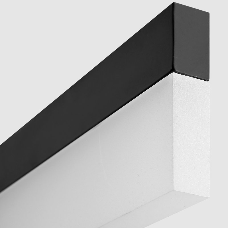 Éclairage de salle de bain linéaire à DEL à intensité variable 24 po Edvard 1350 lumens, Noir mat
