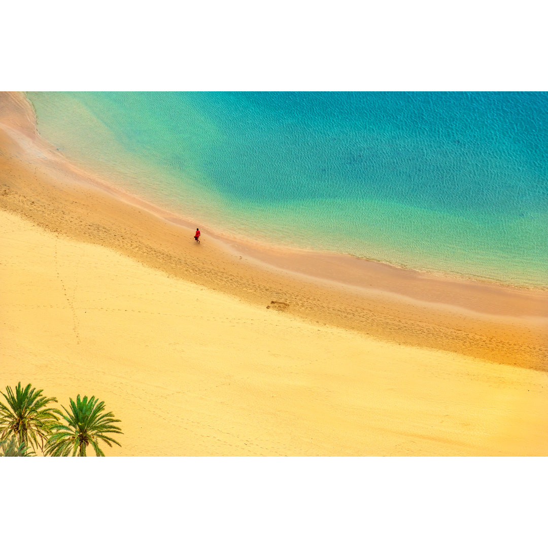 Ansicht eines schönen Strandes von Pavliha - Leinwanddrucke auf Leinwand