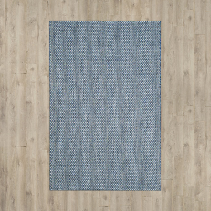 Herzberg Mull Gray Area Indoor/Outdoor Area Rug, Rectangle 4' x 5'7"