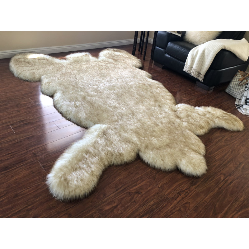 Waconia Performance Faux Sheepskin Washable Indoor Rug, Novelty 2' x 3'