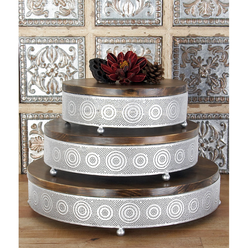 Ensemble de plateaux décoratifs ronds 3 pièces traditionnel de style percé Chaska, Argent