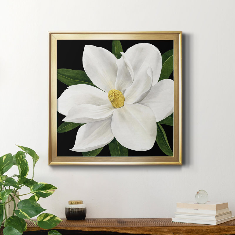 «Midnight Magnolia II», reproduction encadrée de qualité supérieure - prête à être accrochée, Toile avec cadre doré
