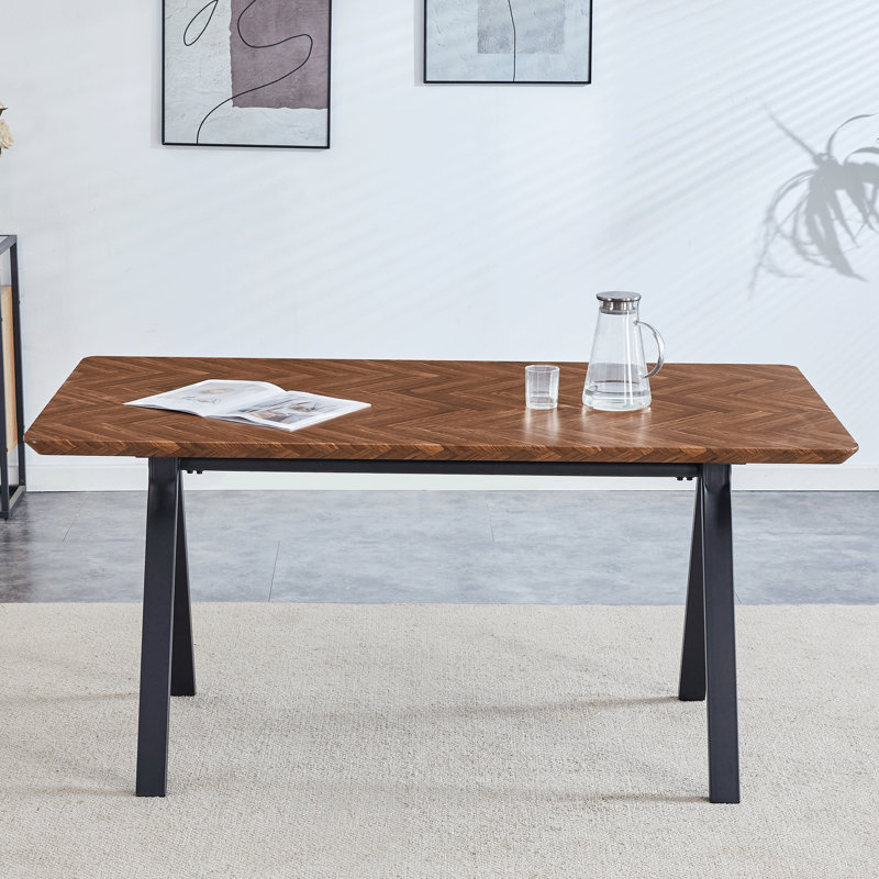 Table de salle à manger industrielle moderne en noyer de MDF - Idéal pour les maisons élégantes avec des utilisations polyvalentes