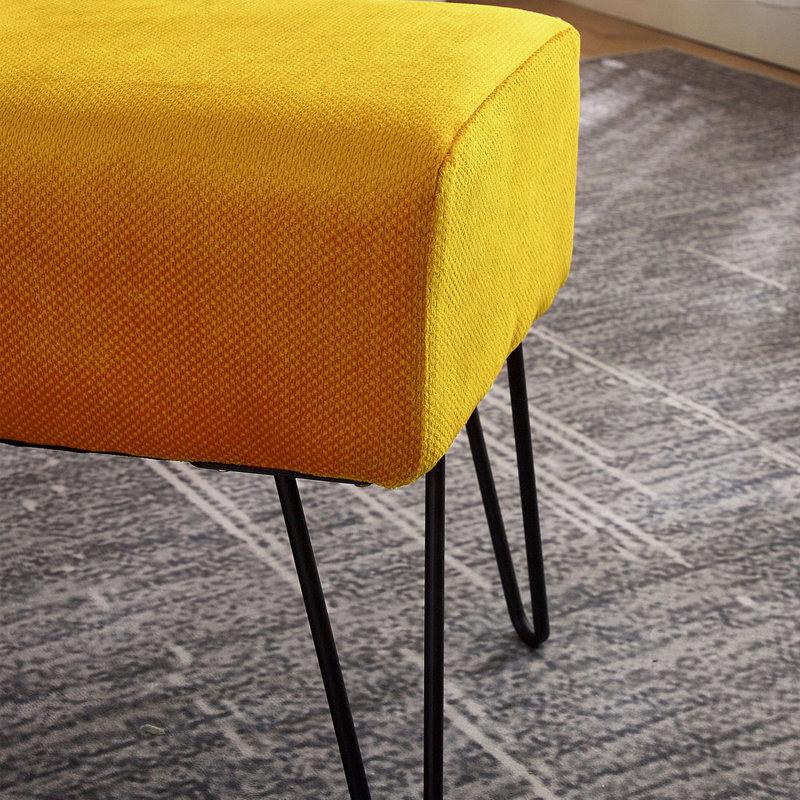 Repose-pieds Avilla, Polyester jaune Jojoba