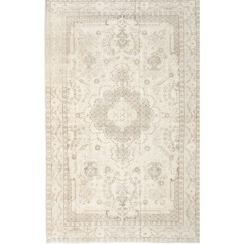 Oriental Indoor Rug, Rectangle 2' x 4'