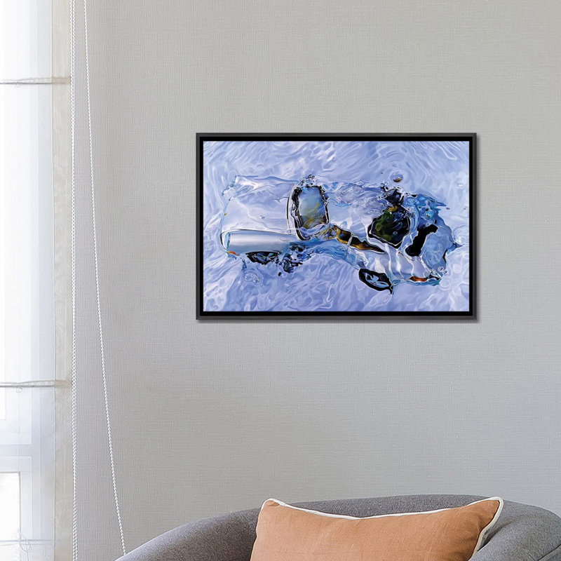 «Chlorine V» par Marcello Petisci, reproduction sur toile, H 18 po x l 26 po x P 1,5 po, Pas de tapis