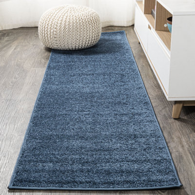 Airidas Solid Low-Pile Navy Rug