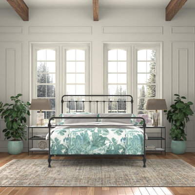 Picket Fence Iron Bed