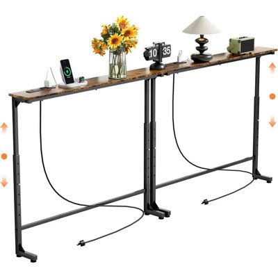 Tables de canapé à hauteur réglable de 78,7 po avec prise, table basse derrière le canapé, longues tables d'entrée avec station de charge, pour le salon, brun rustique