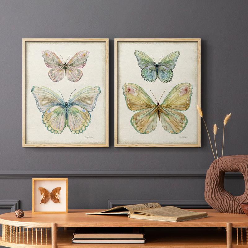 «Botanical Butterfly I», reproduction encadrée de qualité supérieure - prête à être accrochée - aucun clou requis - aucun clou requis