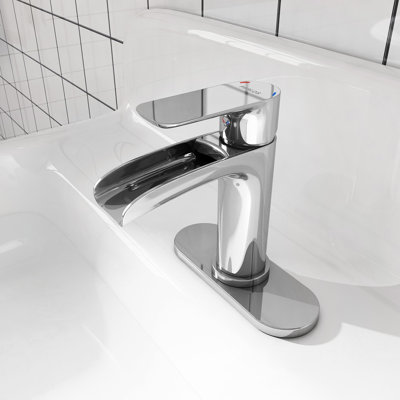 Bathroom Single Hole Faucet with Drain Assembly