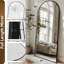 Miroir surdimensionné arqué en métal surdimensionné-570093160-570231710
