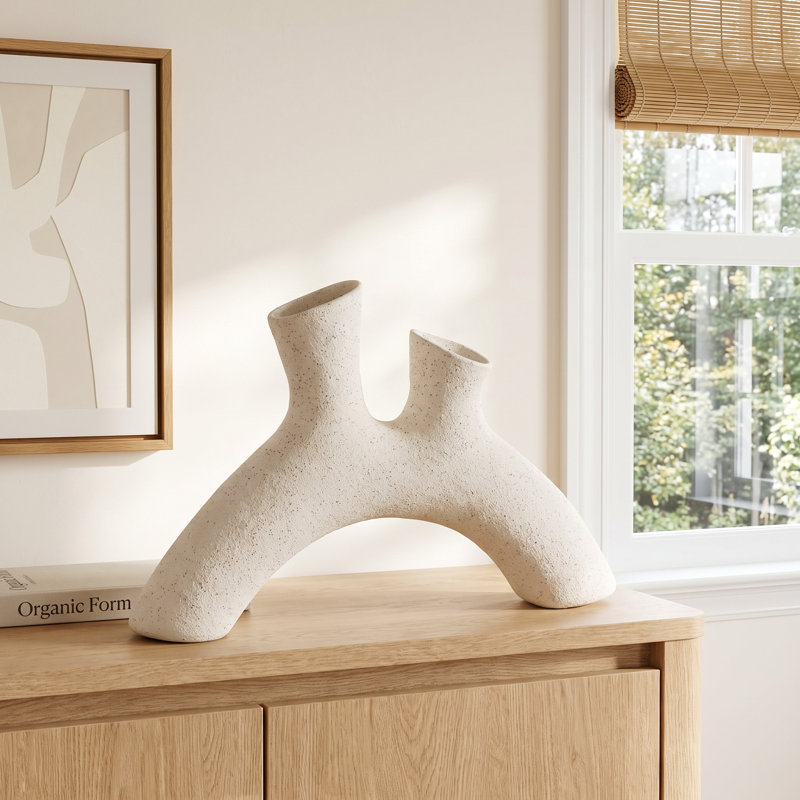 Helga Table Vase 1
