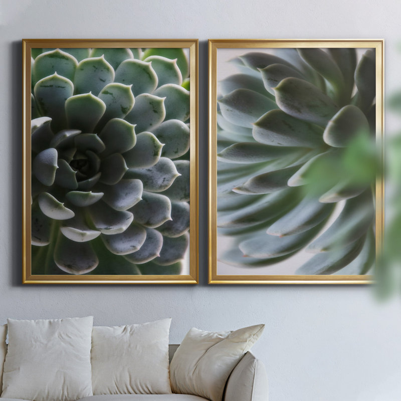 Irene Weisz - ensemble de 2 reproductions de photos, Toile encadrée dorée, Pas de tapis, H 26,5 po x l 73 po x P 1,5 po