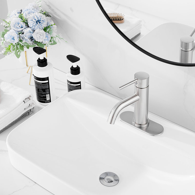 Single-handle Bathroom Faucet with Drain Assembly, Nickel