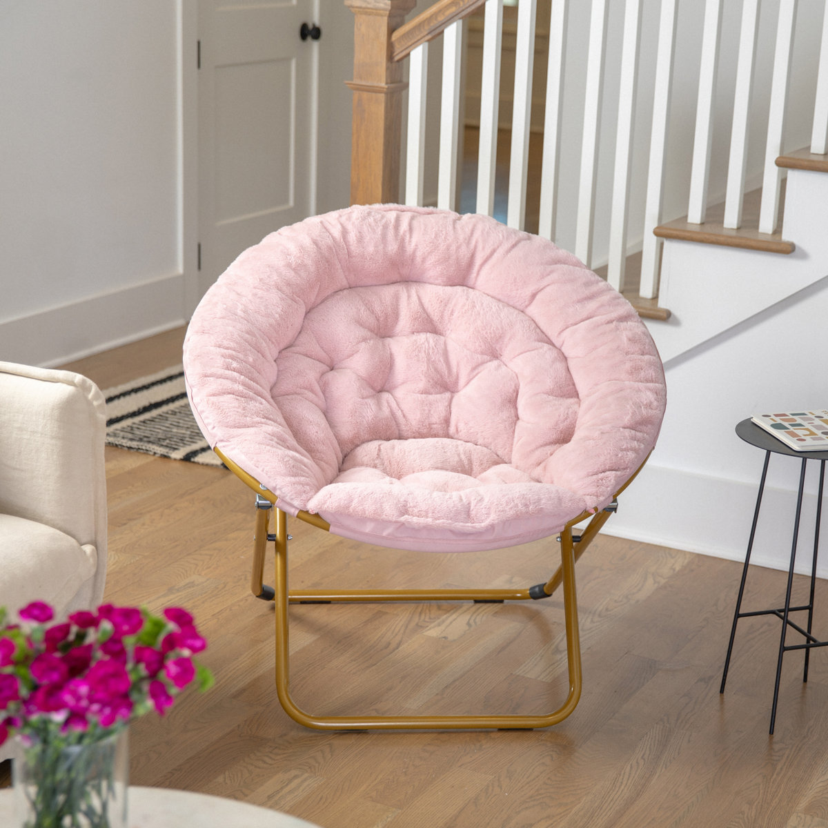 Gwen Folding XL Faux Fur Saucer Chair for Dorm or Bedroom