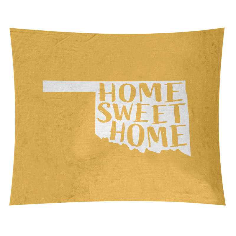 Tapisserie Home Sweet Oklahoma, H 104 po x l 88 po, Jaune