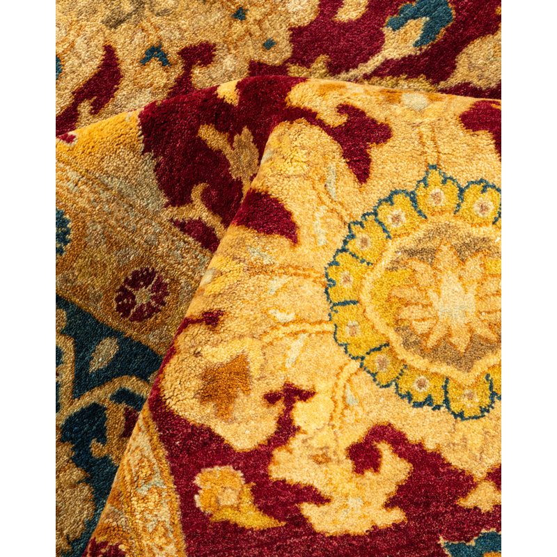 Tapis unique noué à la main Gildford - rouge, 6 pi 1 po x 8 pi 10 po