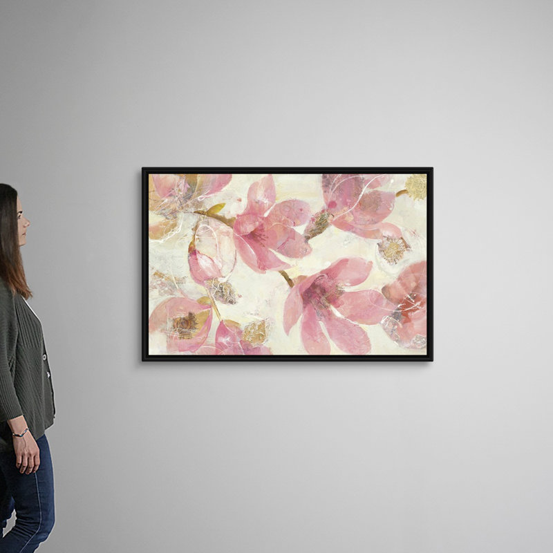 Magnolias en fleurs sur toile blanche, Cadre noir, H 48 po x l 32 po x P 1,25 po