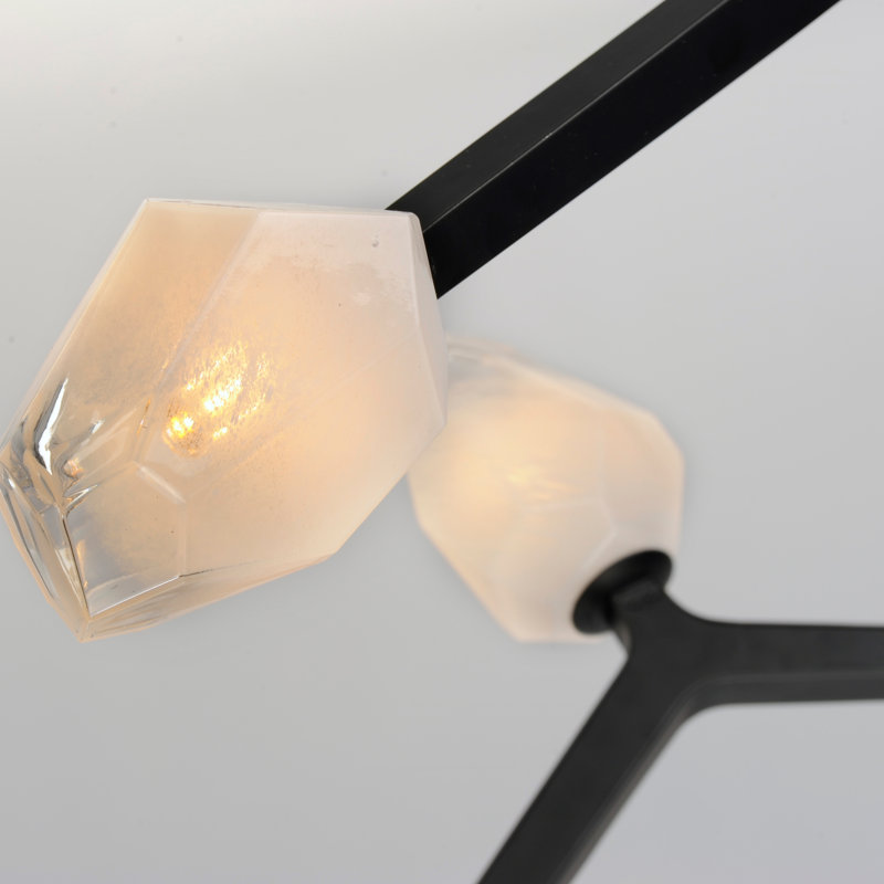 Lustre linéaire moderne à 5 lumières Dreanda, Noir