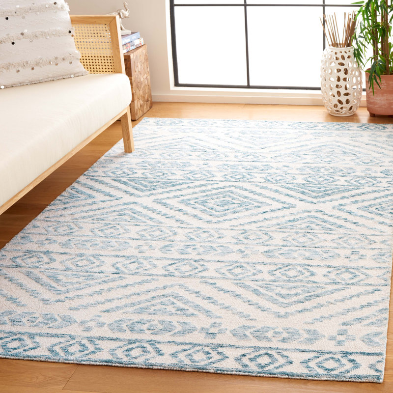 Ouatchia Tufted Performance Southwestern Rug, Rectangle 5' x 8'