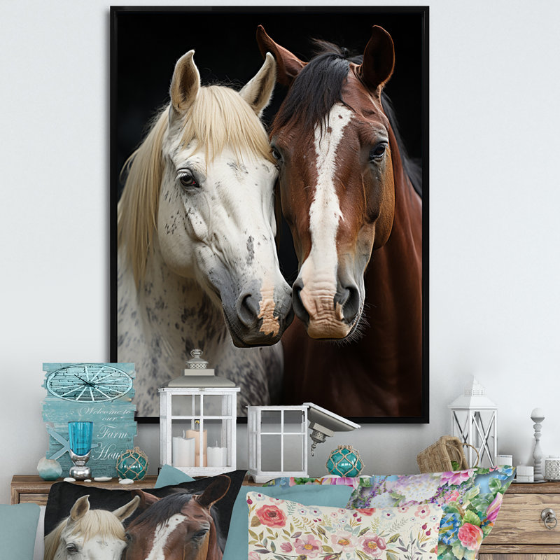 «Bernando White and Brown Horse Dynamic Duo IV», reproduction sur toile encadrée, H 32 po x l 16 po x P 1 po