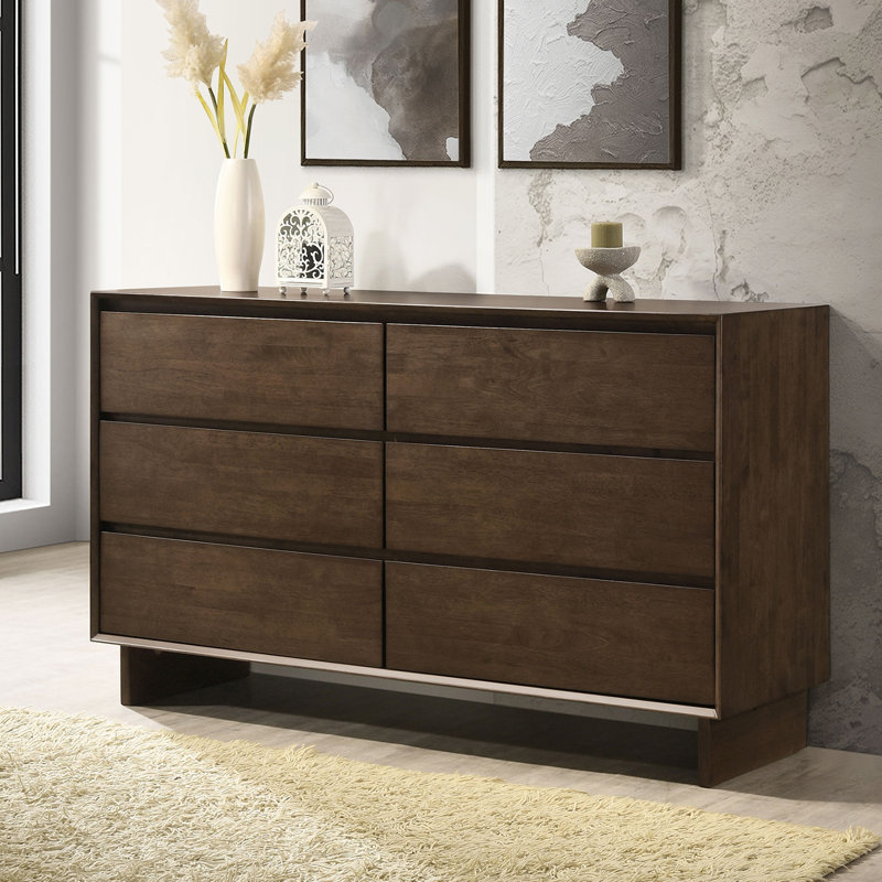 Commode 6 tiroirs en bois avec de larges pieds en brun chaud