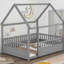 Lit élégant en bois gris avec toit et barrière de sécurité-469440931