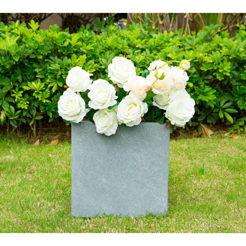 Boîte à fleurs en béton Wabbaseka, Ciment, H 16 po x l 16 po x P 16 po