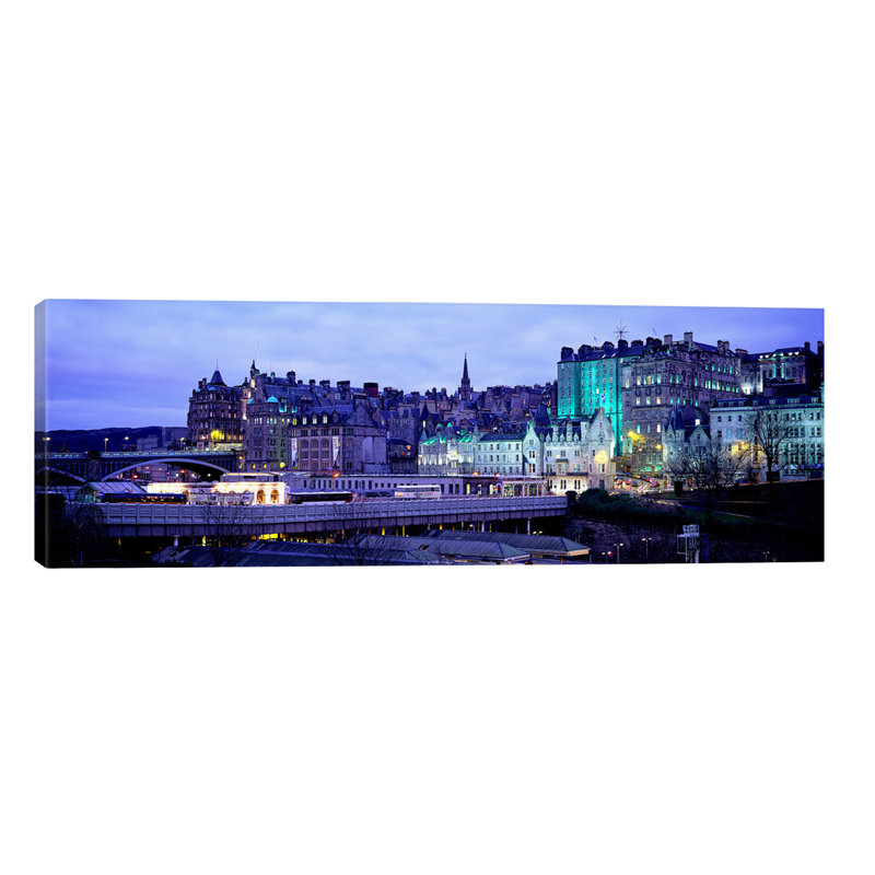 The Old Town Edinburgh Scotland - No Frame Panoramic Print on Canvas, 30.48 cm H x 91.44 cm W x 3.175 cm D