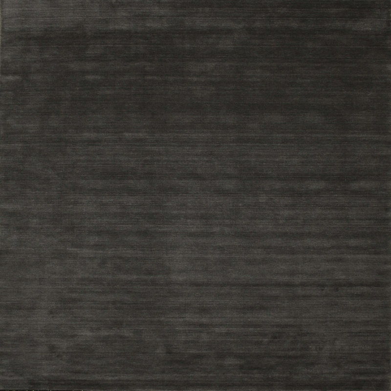 Tapis noir, Carré 5 pi