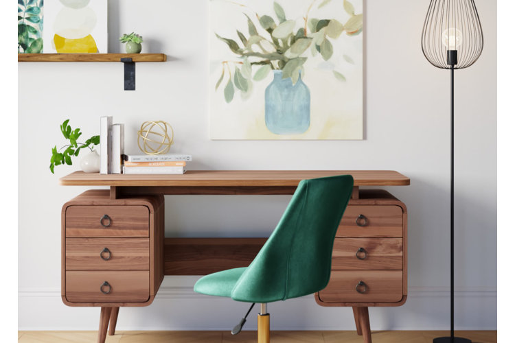 Minimally designed small office
