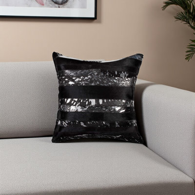 Coussin Kobe à Torino par Trio