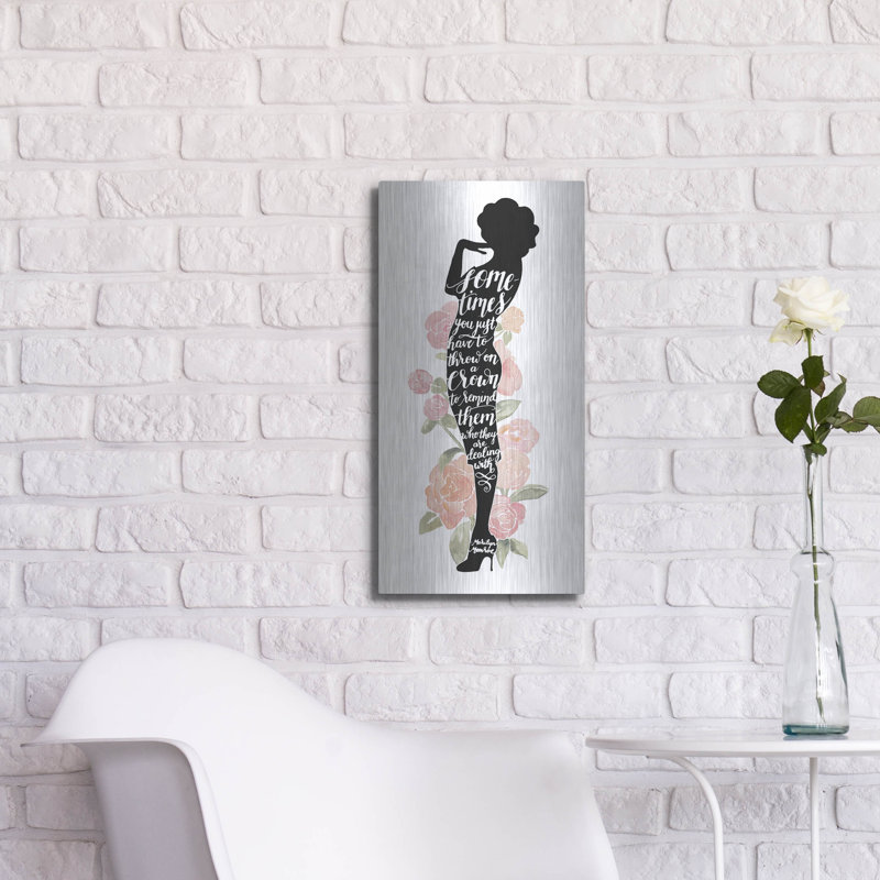 «Iconic Woman I» par Grace Popp, H 24 po x l 12 po