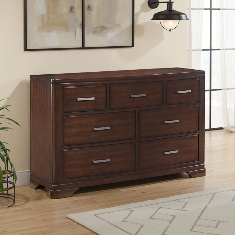 Commode 56 pouces à 7 tiroirs Hudy, placage bouleau, Brun cerisier
