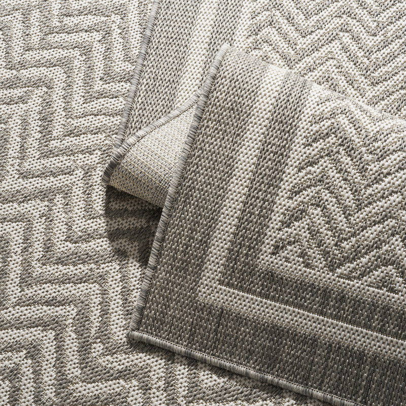 Modern Herringbone Geometric Indoor/Outdoor Area Rug, Rectangle 8' x 10', Gray/White
