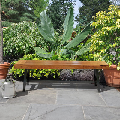 Banc d'extérieur en bois de peuplier brun clair