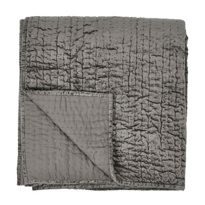 Lyndon Tasmin Velvet Quilt