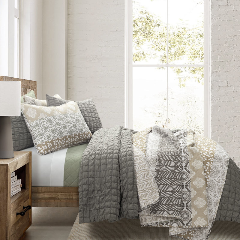 King Neutral Cotton Reversible Bohemian Quilt Set