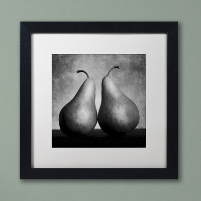 " Peras Enamoradas " Print