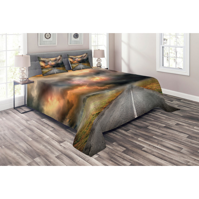 Traditional Polyester Coverlet