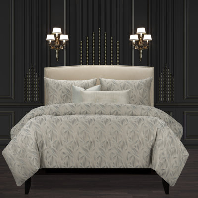 Fine Point Luxury Duvet Cover Set