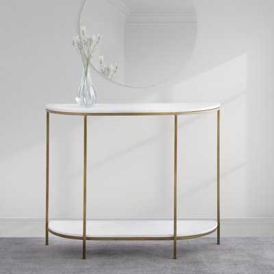Console Luciana