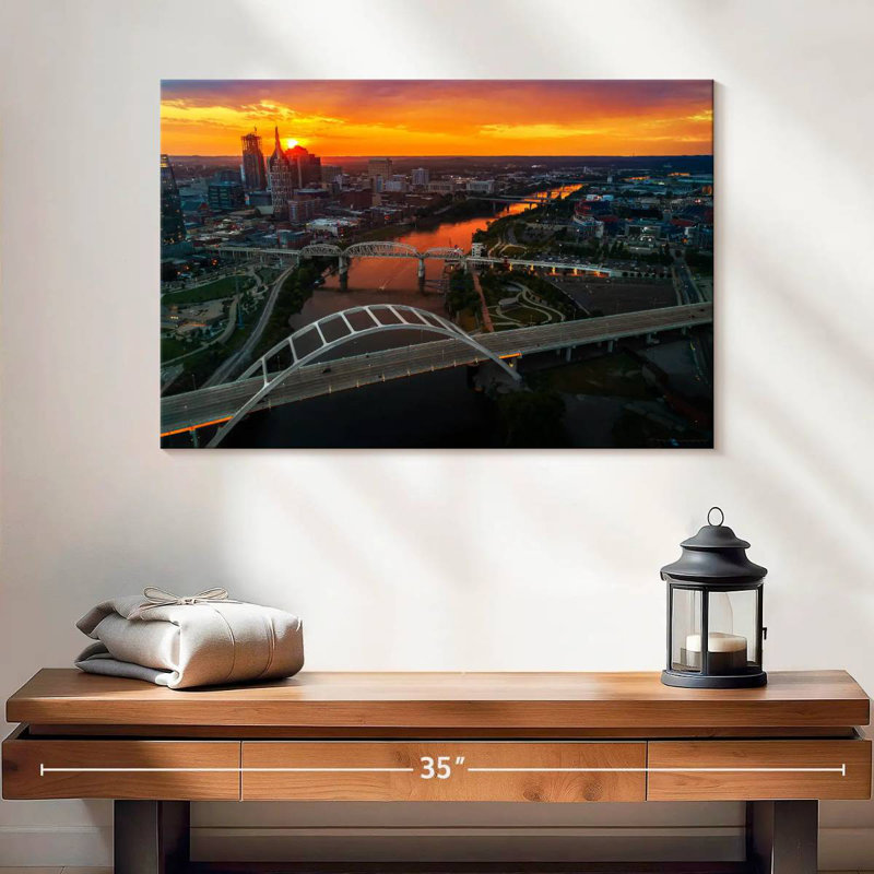 Nashville Tennessee, 16" H x 24" W