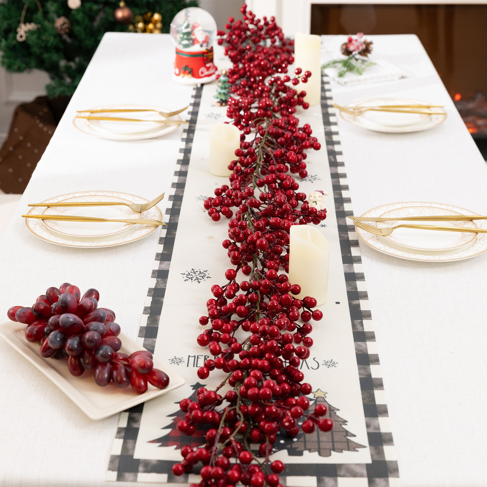 71" Berry Christmas Garland