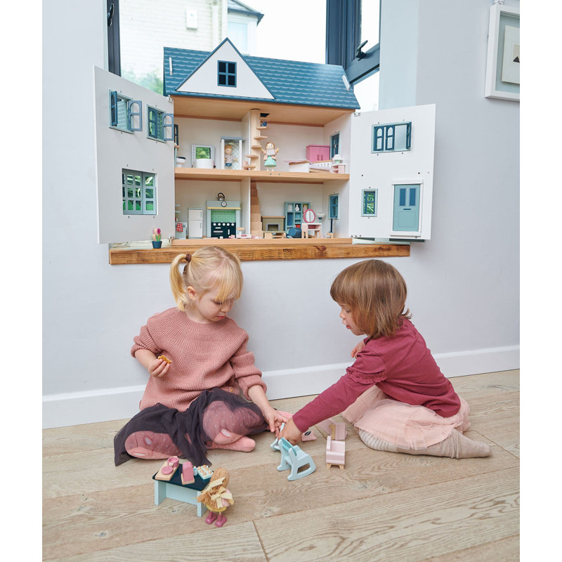 Dovetail Dollhouse