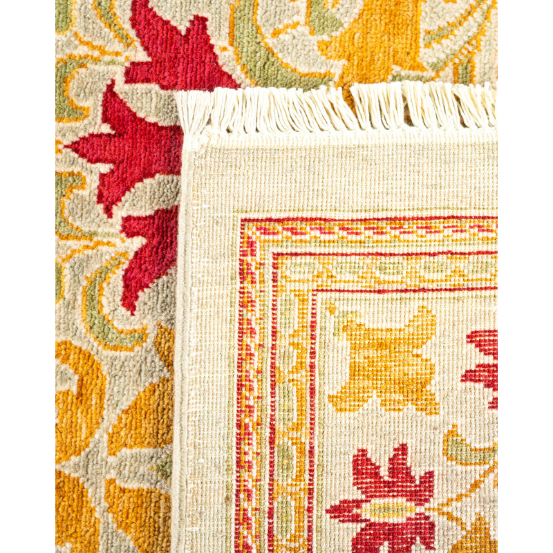 Tapis unique noué à la main ivoire / rouge / orange Rosmundo Eclectic, 4 pi 2 po x 6 pi 2 po