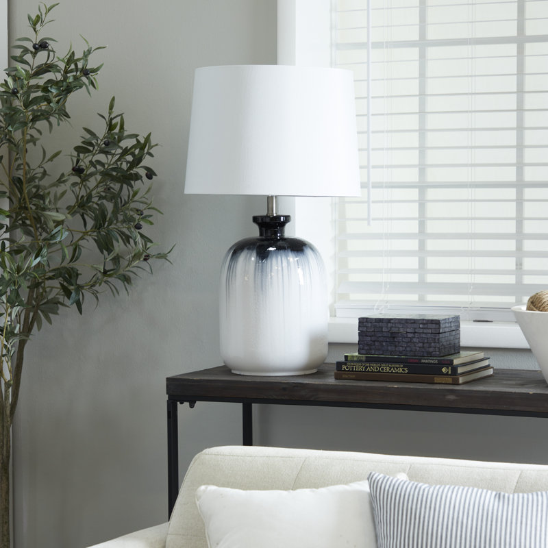 Lampe de table blanche avec abat-jour tambour en verre