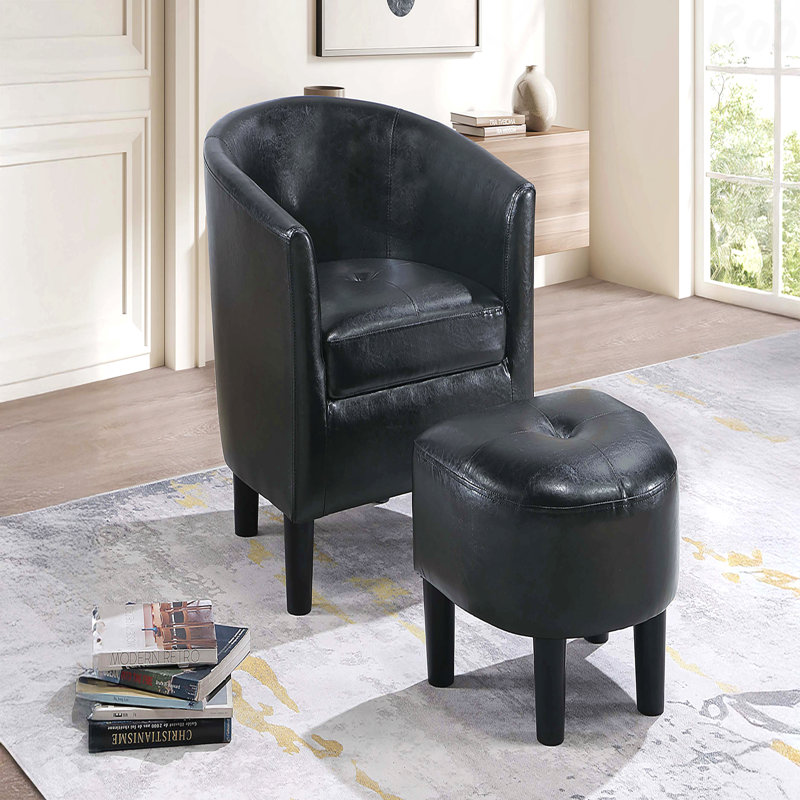Chaise d'appoint dans les bureaux élégants