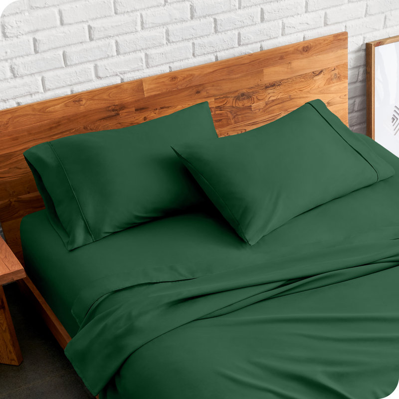 Soft Microfiber Pillowcase Set, 2 Standard Pillowcases, Forest Green